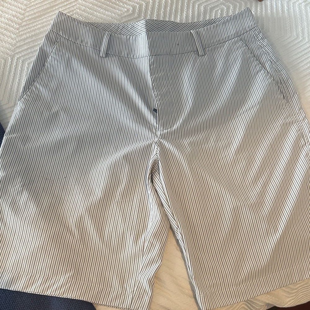 Under Armour Stripe Performance Golf Shorts 32”